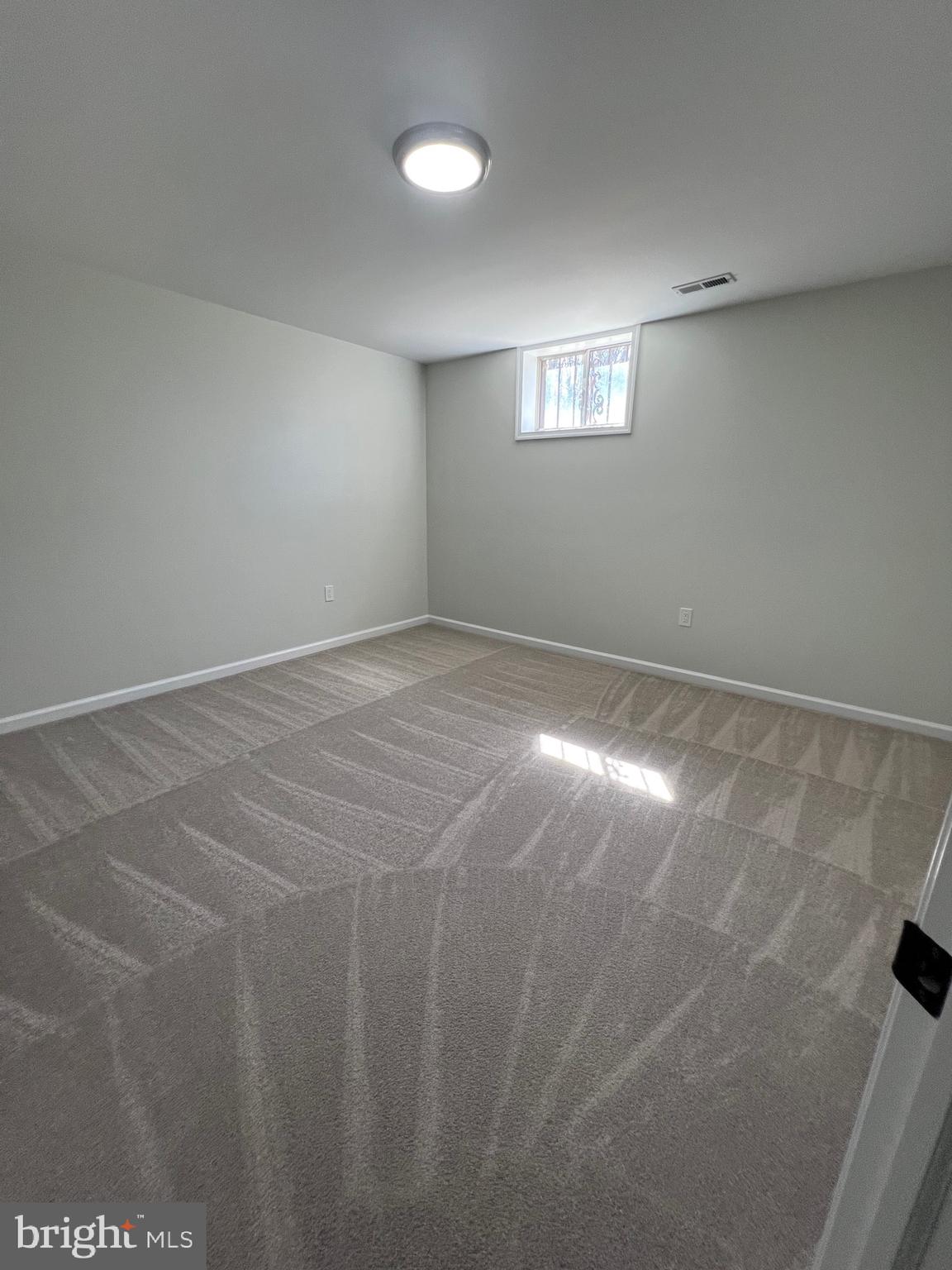 TANTALLON NORTH - Residential Lease