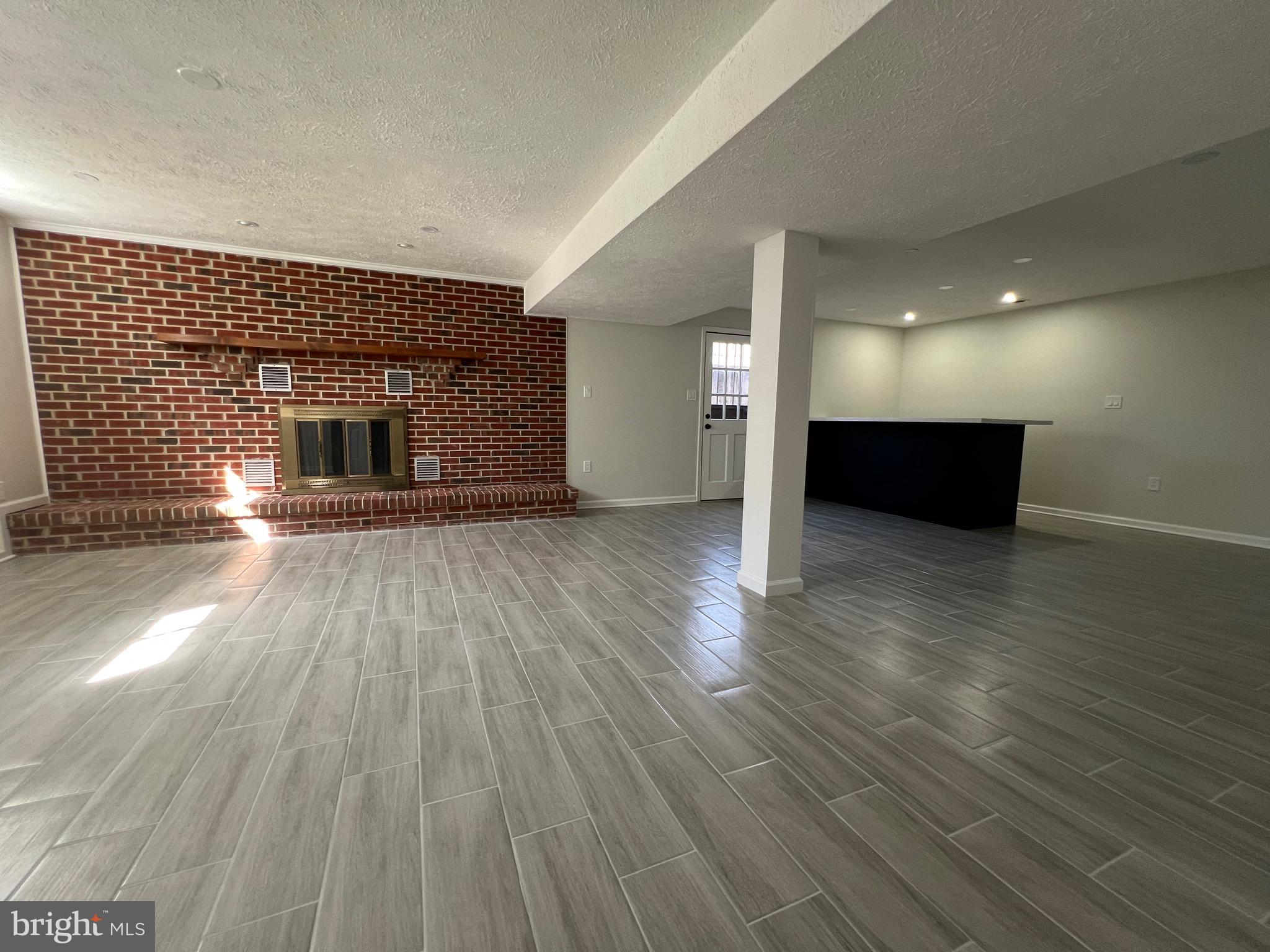 TANTALLON NORTH - Residential Lease