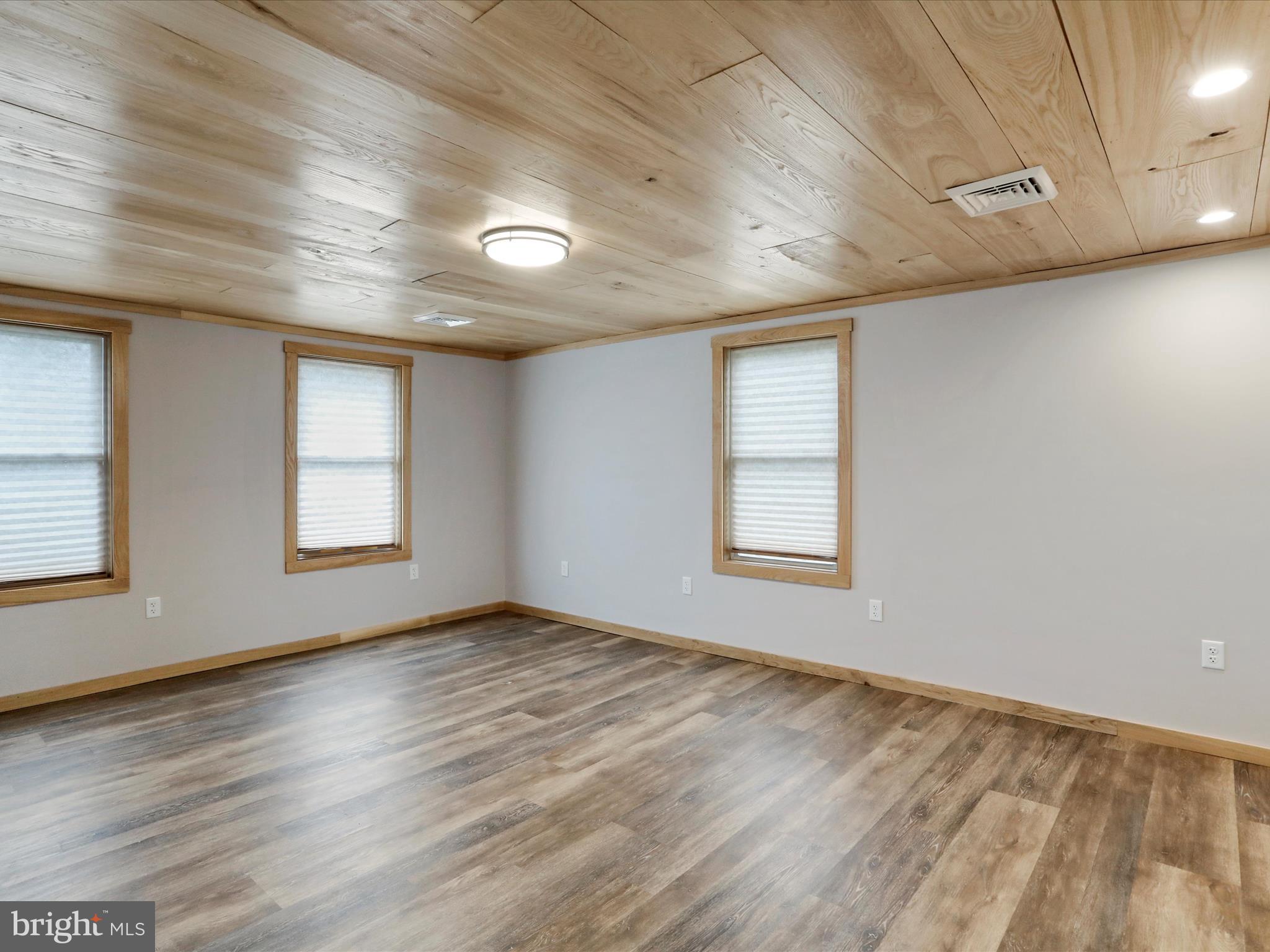 SPRINGFIELD - Residential