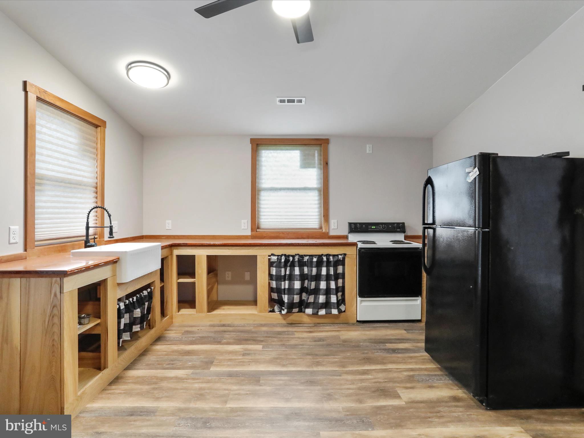 SPRINGFIELD - Residential