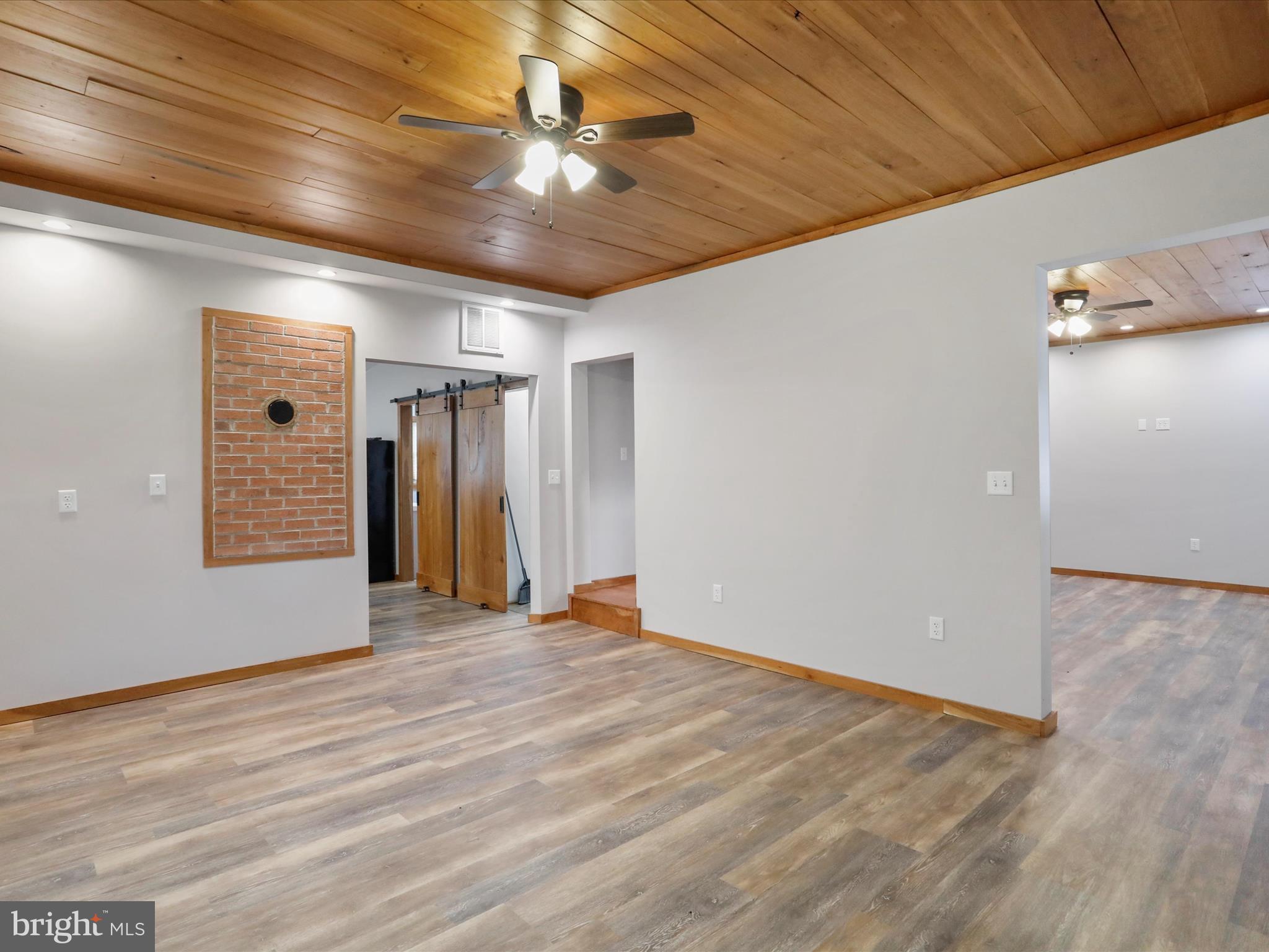 SPRINGFIELD - Residential