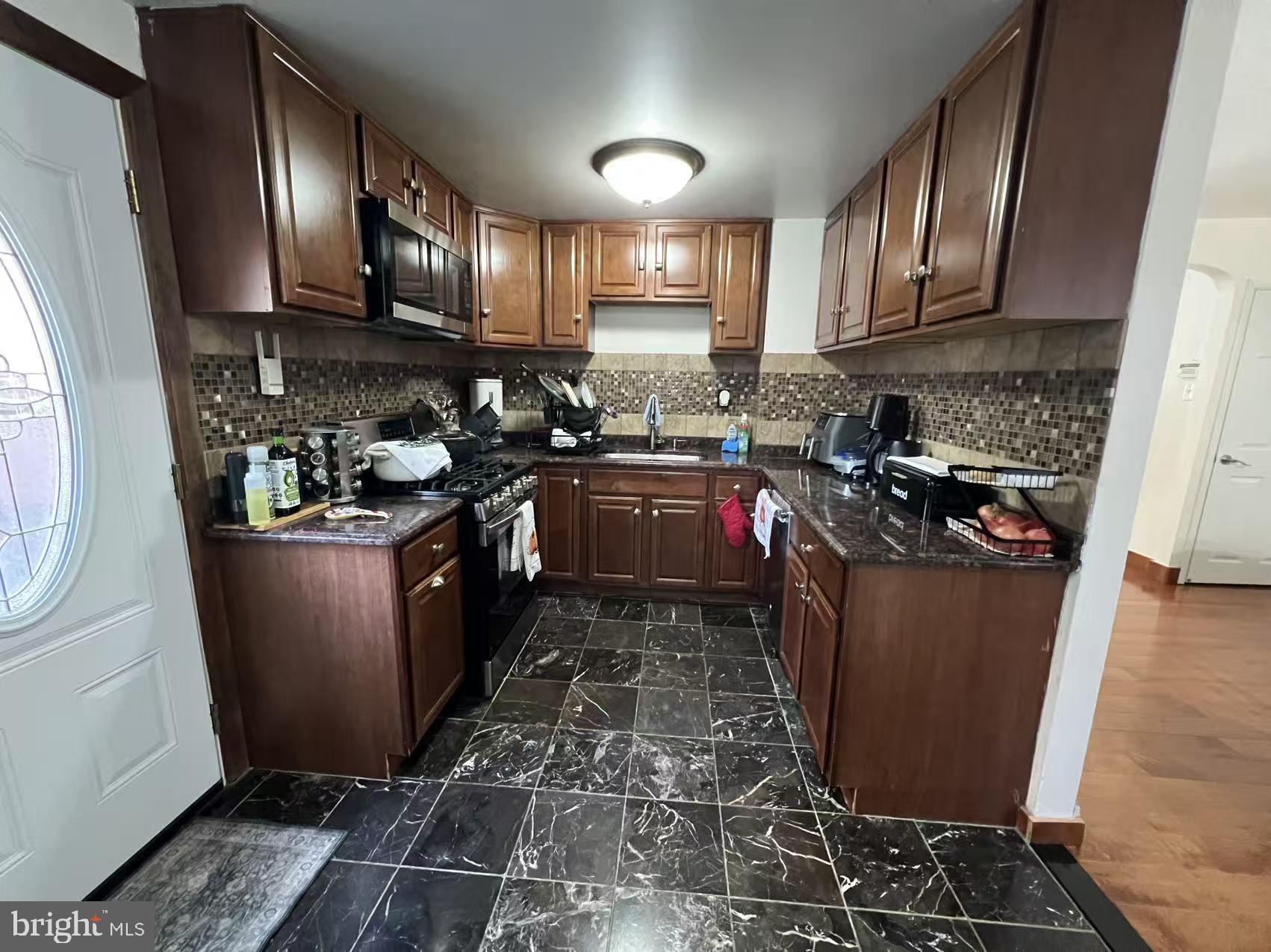 RHAWNHURST - Residential