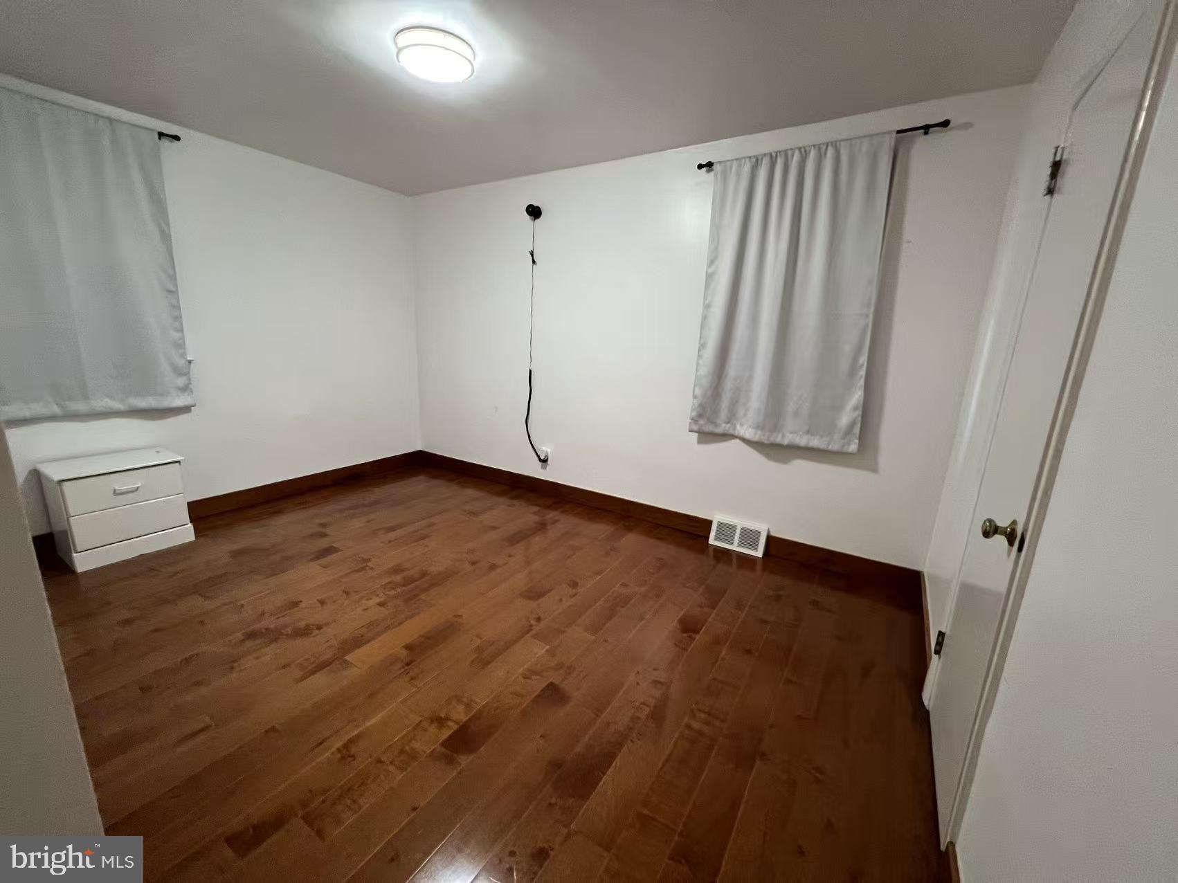 RHAWNHURST - Residential