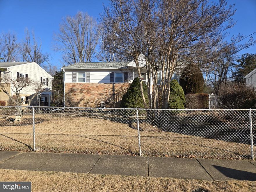 This is a great home to purchase and live in while doing repairs.  Rehab loan only.