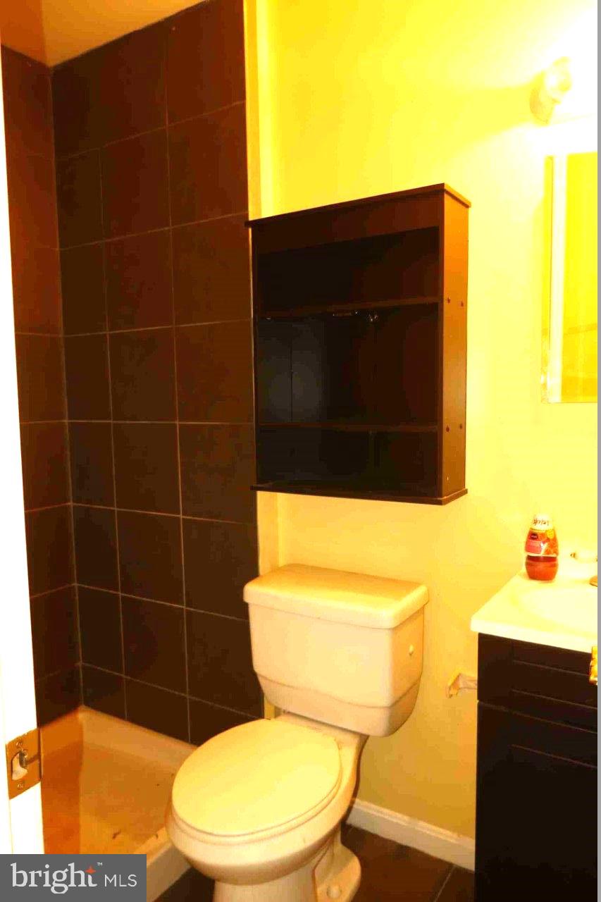 WASHINGTON VILLAGE - Residential