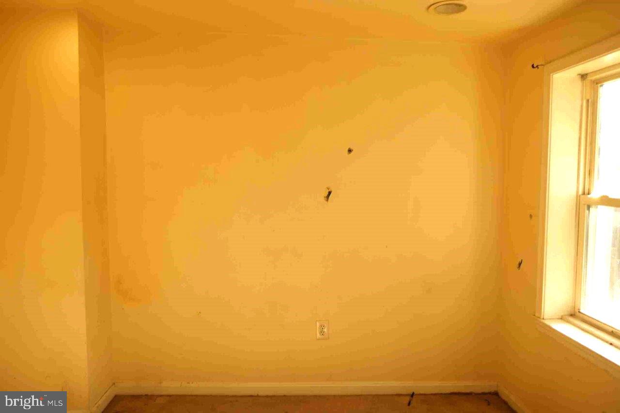 WASHINGTON VILLAGE - Residential