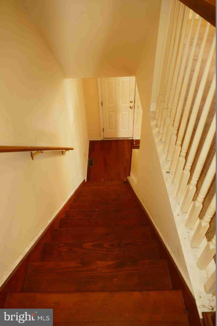 WASHINGTON VILLAGE - Residential