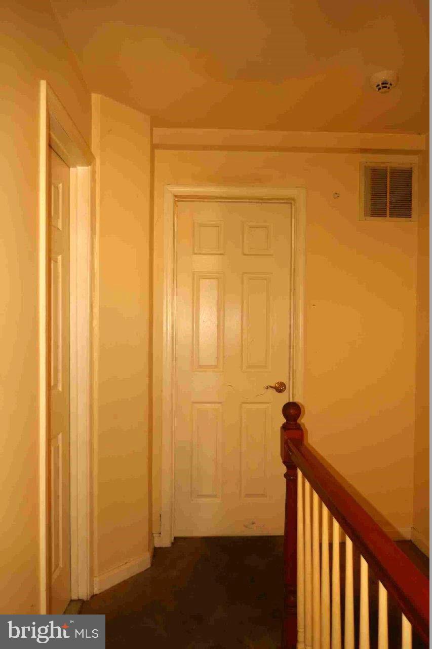 WASHINGTON VILLAGE - Residential