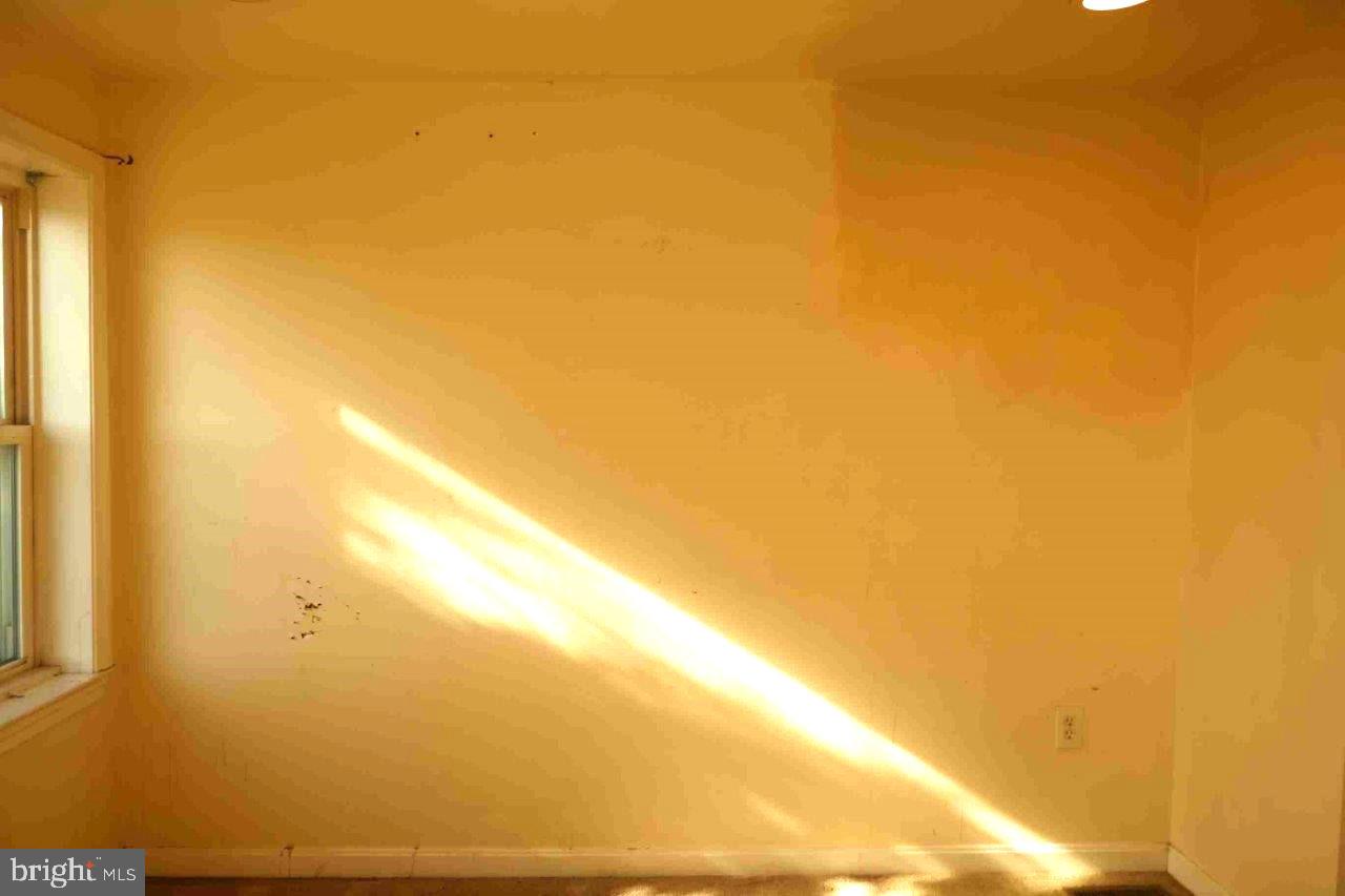 WASHINGTON VILLAGE - Residential