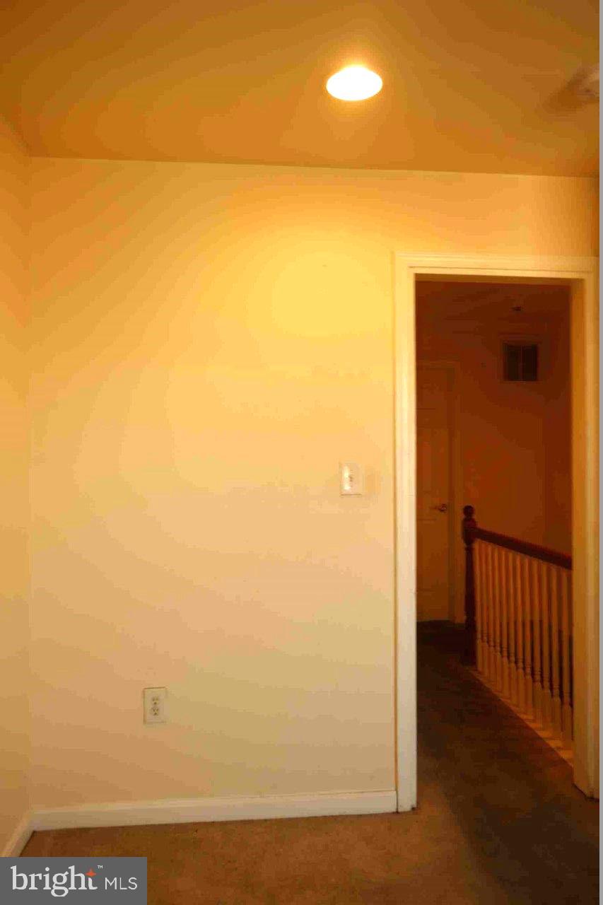 WASHINGTON VILLAGE - Residential