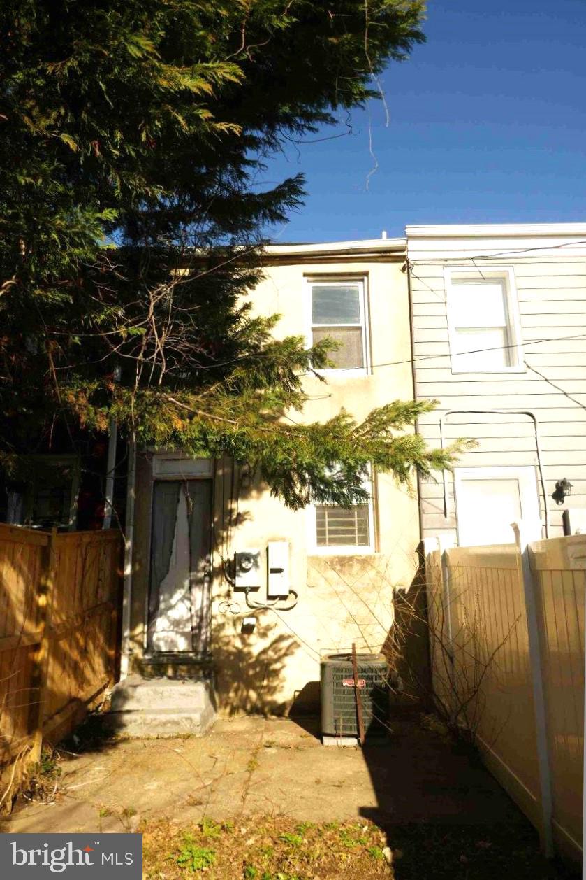 WASHINGTON VILLAGE - Residential