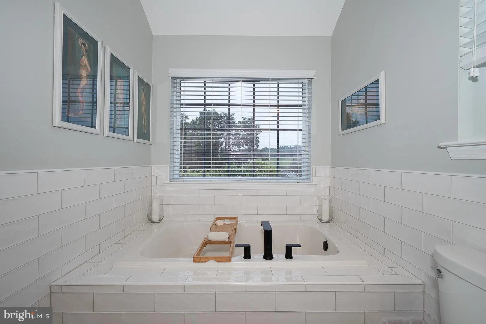 Conshohocken, Pennsylvania 19428, United States, 3 Bedrooms Bedrooms, ,3 BathroomsBathrooms,Residential,Active,161868