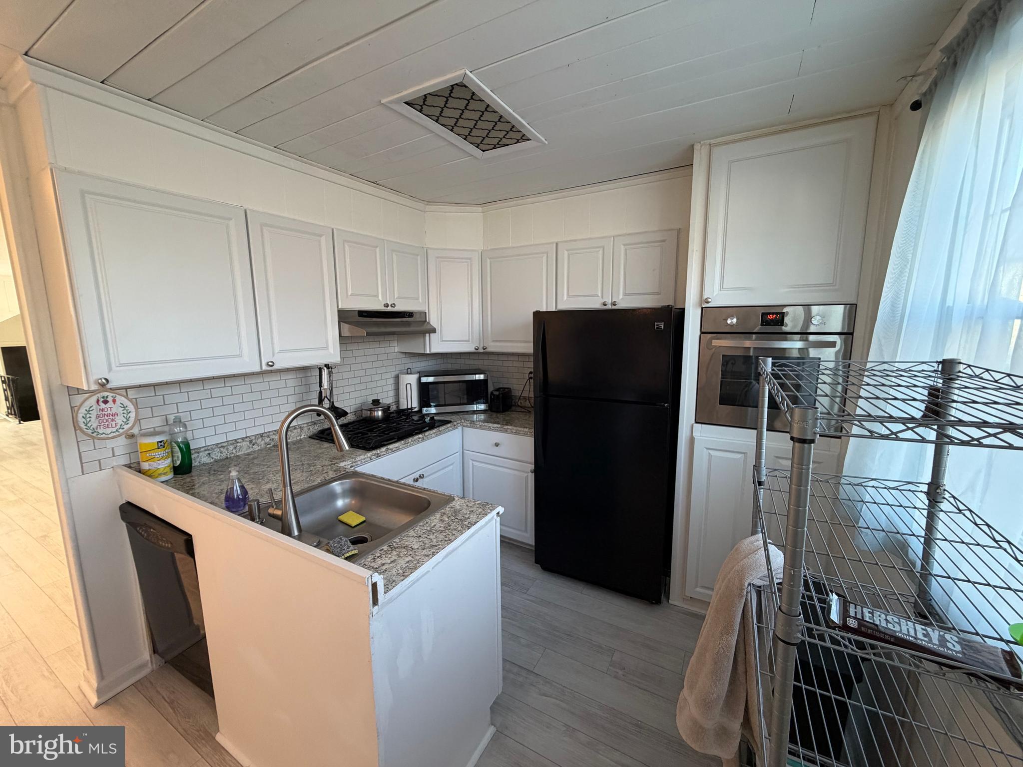 MODENA PARK - Residential