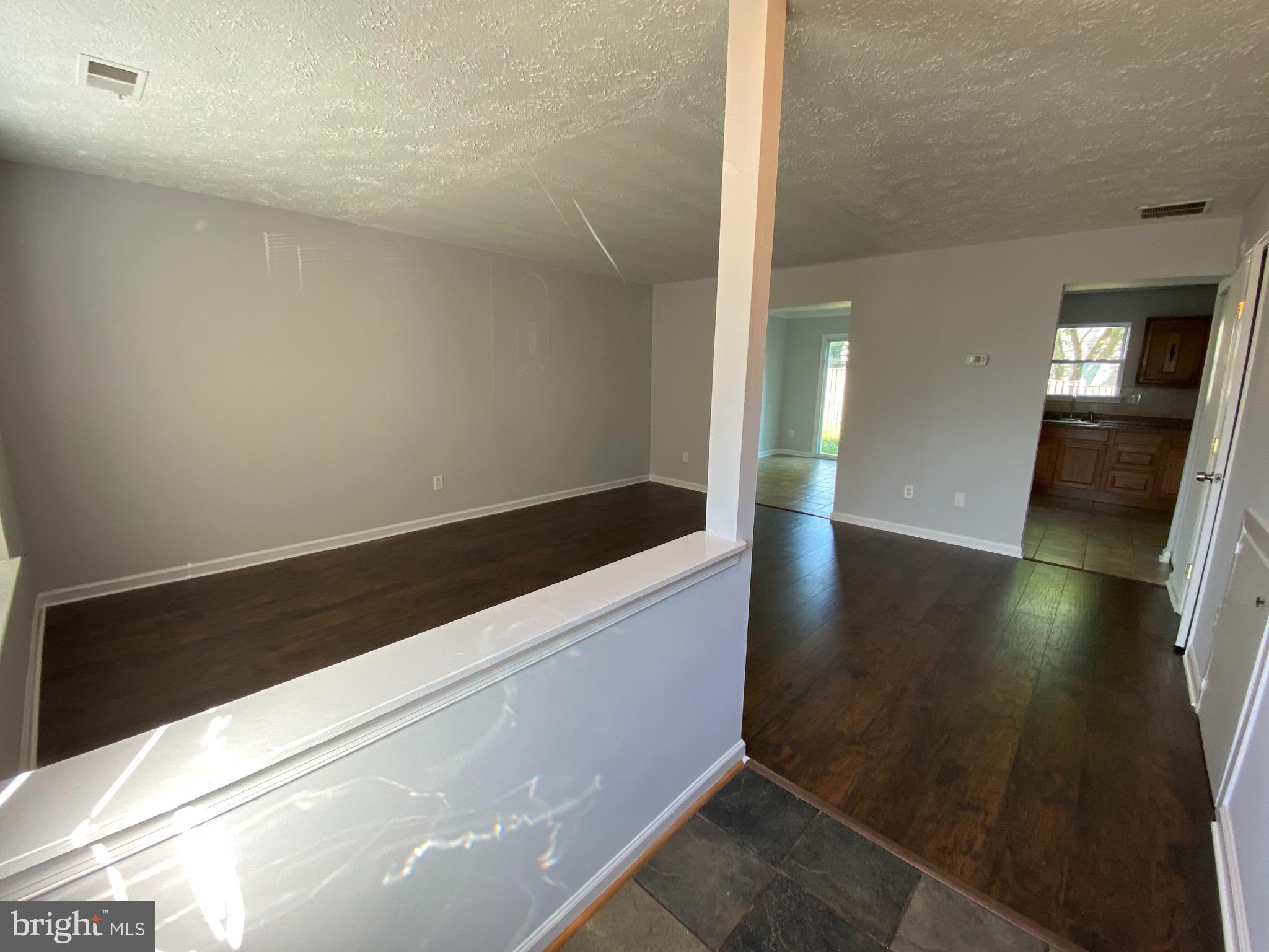 ST CHARLES LANCASTER - Residential Lease