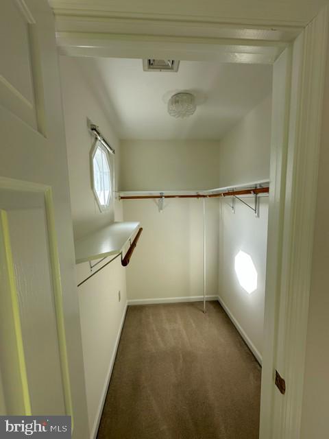 GRANBYS COVE - Residential