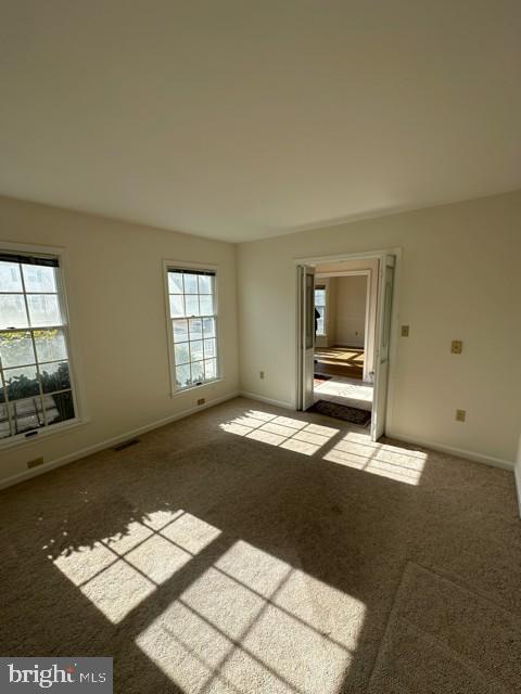 GRANBYS COVE - Residential