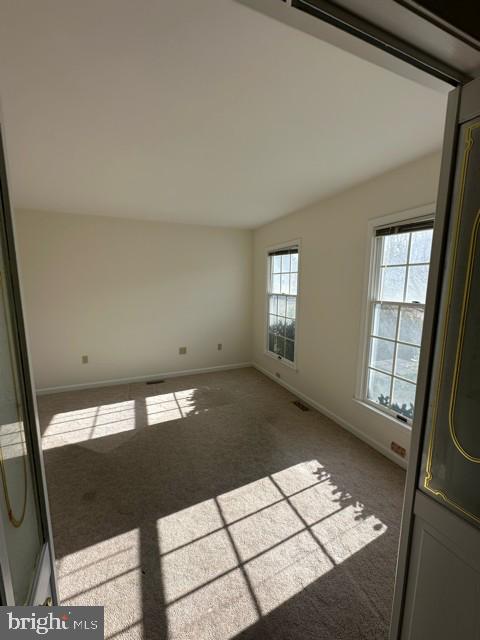 GRANBYS COVE - Residential