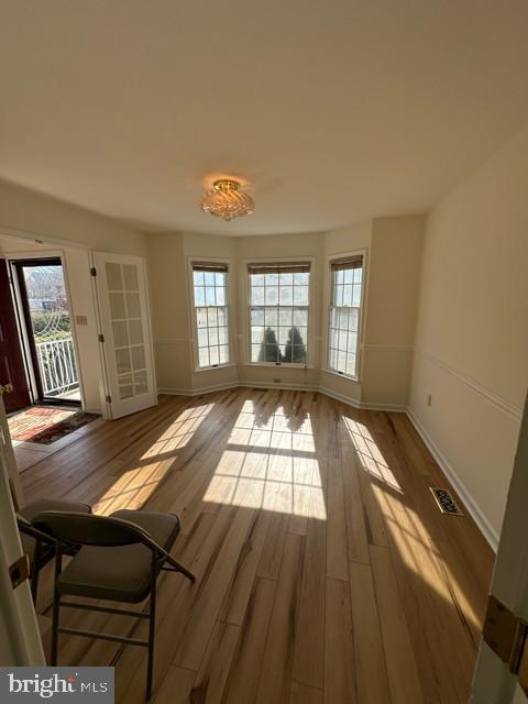 GRANBYS COVE - Residential