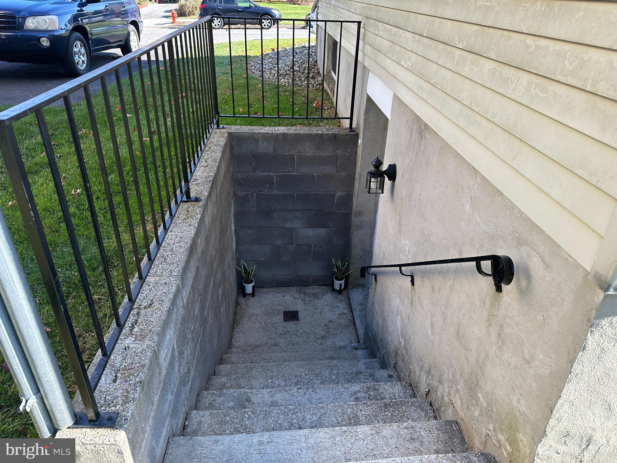 CRADOCK ESTATES - Residential Lease