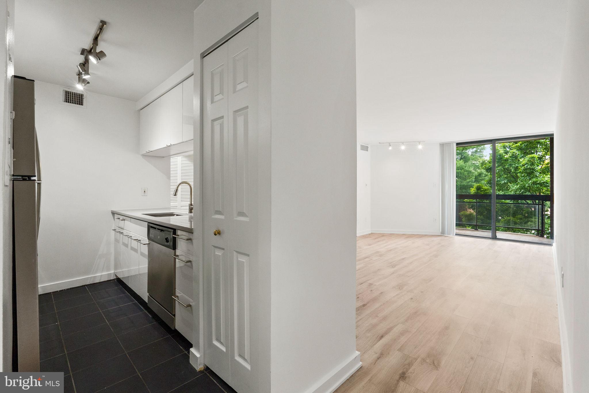 601 24TH STREET NW 306