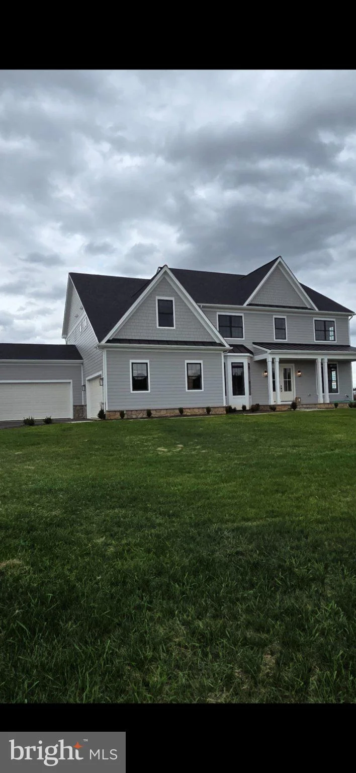 15042 Creek Point Court, Hillsboro, VA, 20132