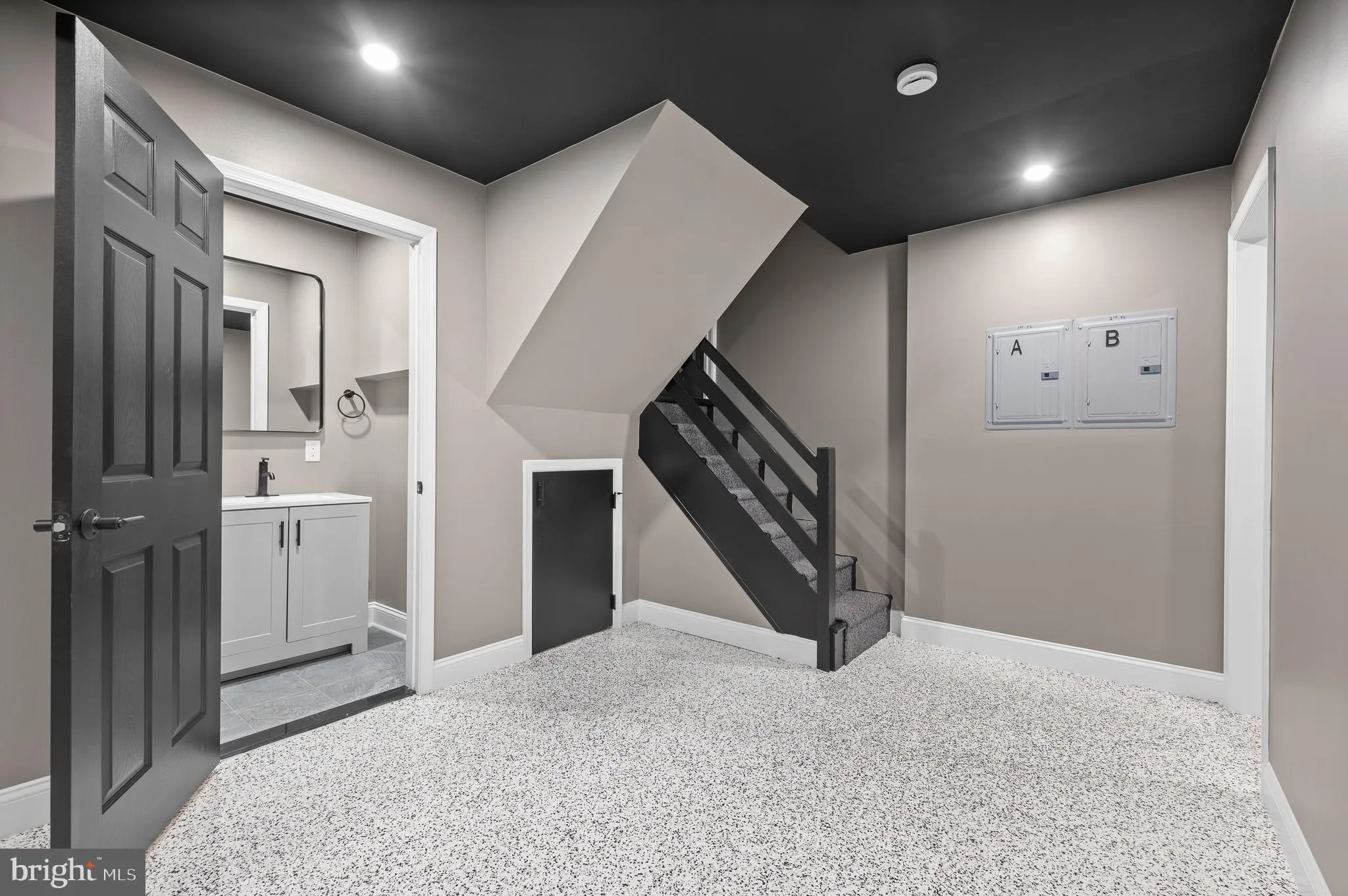 Broomall, Pennsylvania 19008, United States, 2 Bedrooms Bedrooms, ,2 BathroomsBathrooms,Residential,Active,85337