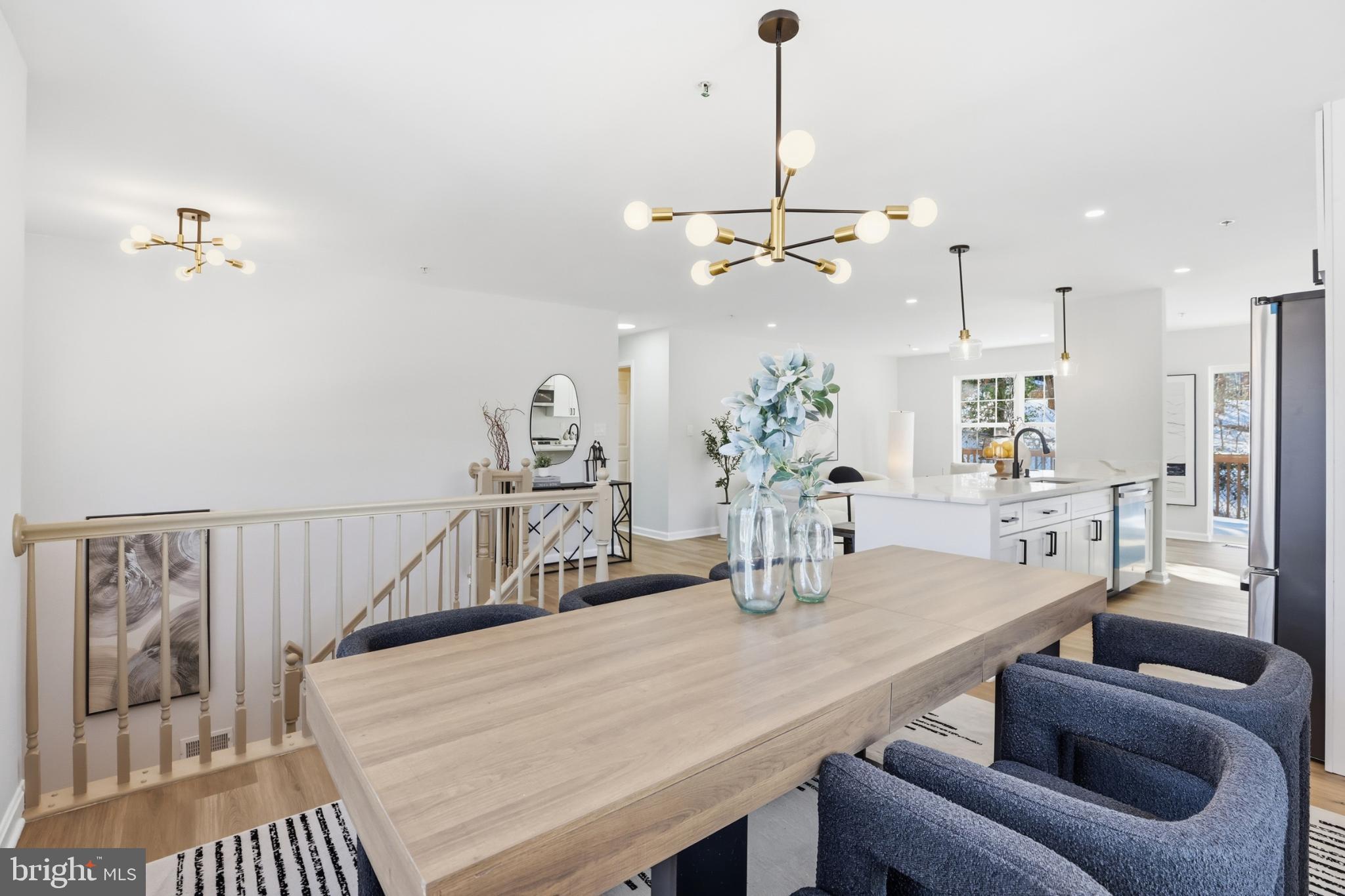 THOMPSON ESTATES - Residential