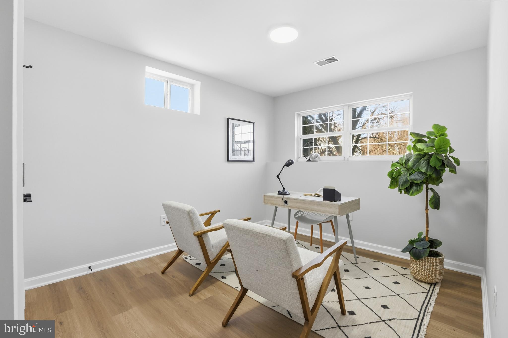 THOMPSON ESTATES - Residential