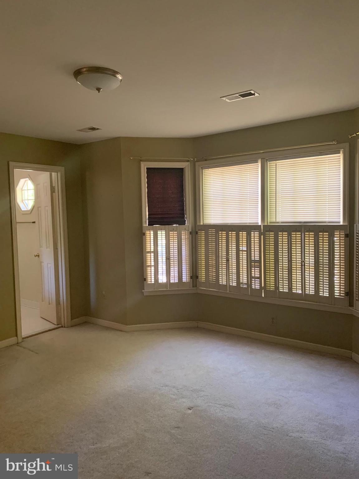 DEER PARK - Residential Lease