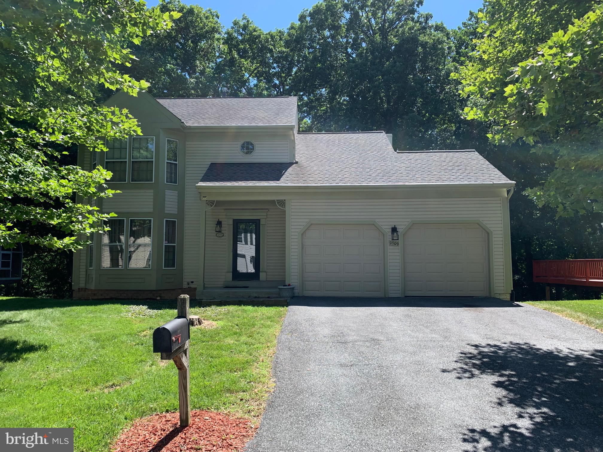 DEER PARK - Residential Lease