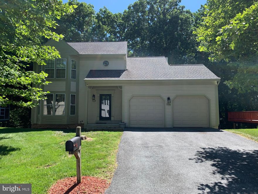 Great Opportunity!  Location location! Single Family Home in a fantastic Silver Spring neighborhood!  Move right into this 3 finished level home featuring 3  bedrooms, loft and 3.5 baths, bright kitchen with lovely cabinetry and plenty of granite counter space, plus a  finished walkout basement with a home office which can be used as an additional bedroom.  Enjoy the 2 level large deck and backyard facing beautiful wooded trees! Perfect quiet neighborhood location that's so close to shopping, dining , and public transportation.  Sorry No Pets and No Smoking.  


Central location close to the new Adventist Hospital, the FDA, the Verizon offices,  Fort Meade, NSA, NASA, University of MD, the major road arteries: I-495, I-95, Rout-29, ICC (Rt-200), Route-198, and lastly White Oak, Forest Glen, Silver Spring Metro stations.

Apply using RentSpree Link
Minimum credit criteria of 650+ and minimum combined annual income of $112,000.
Please send supporting documents (ID, w-2, 1099 etc) via e-mail to listing agent.