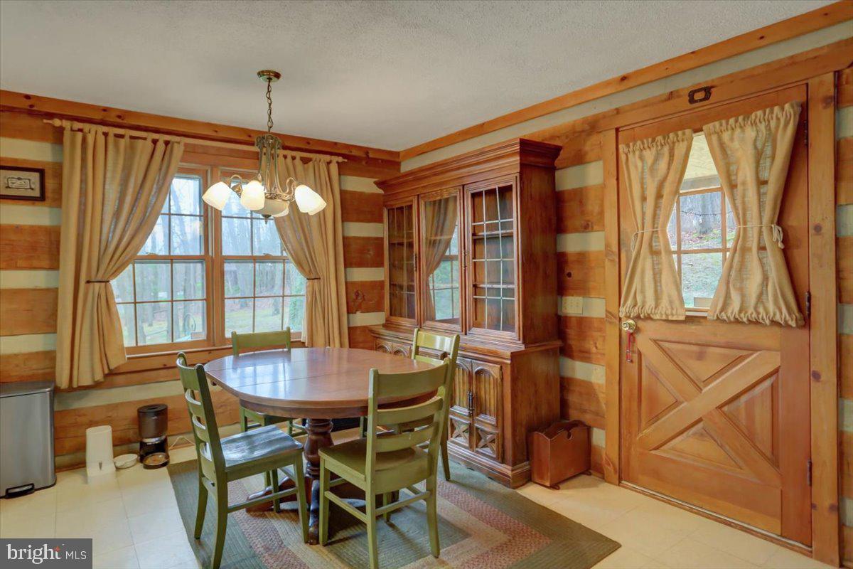 PINEBROOK - Residential