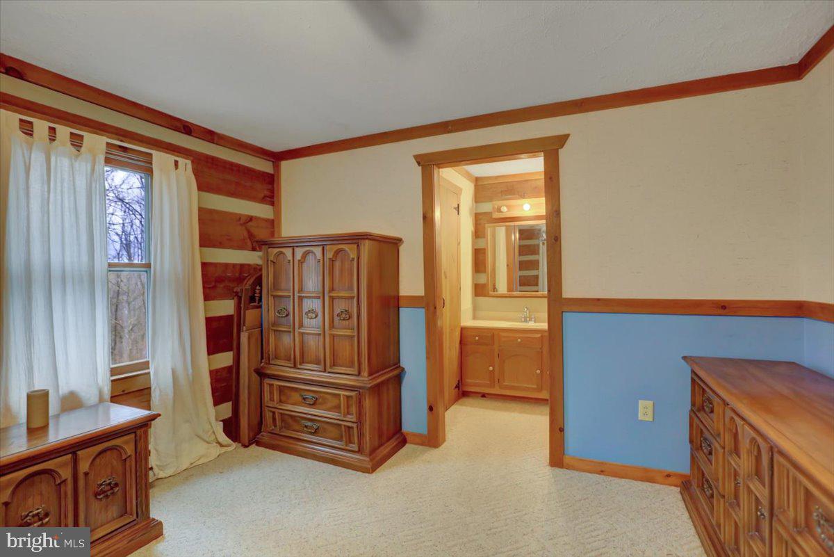 PINEBROOK - Residential