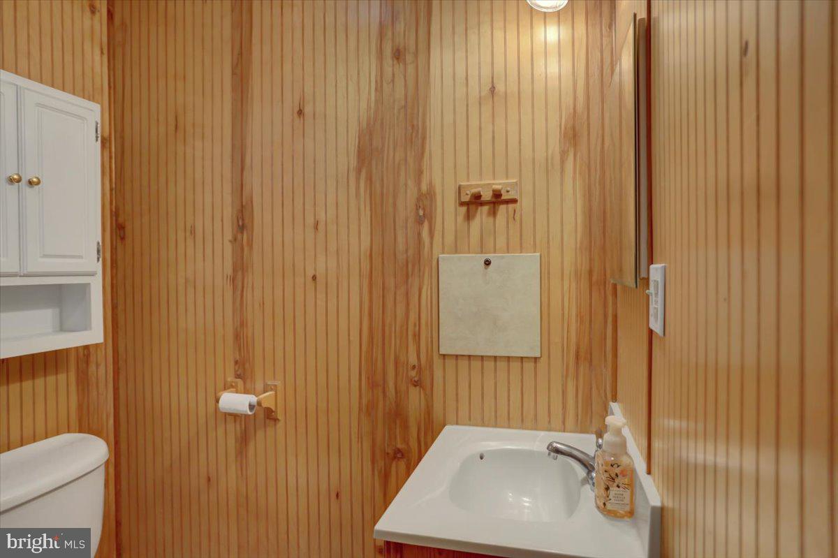 PINEBROOK - Residential