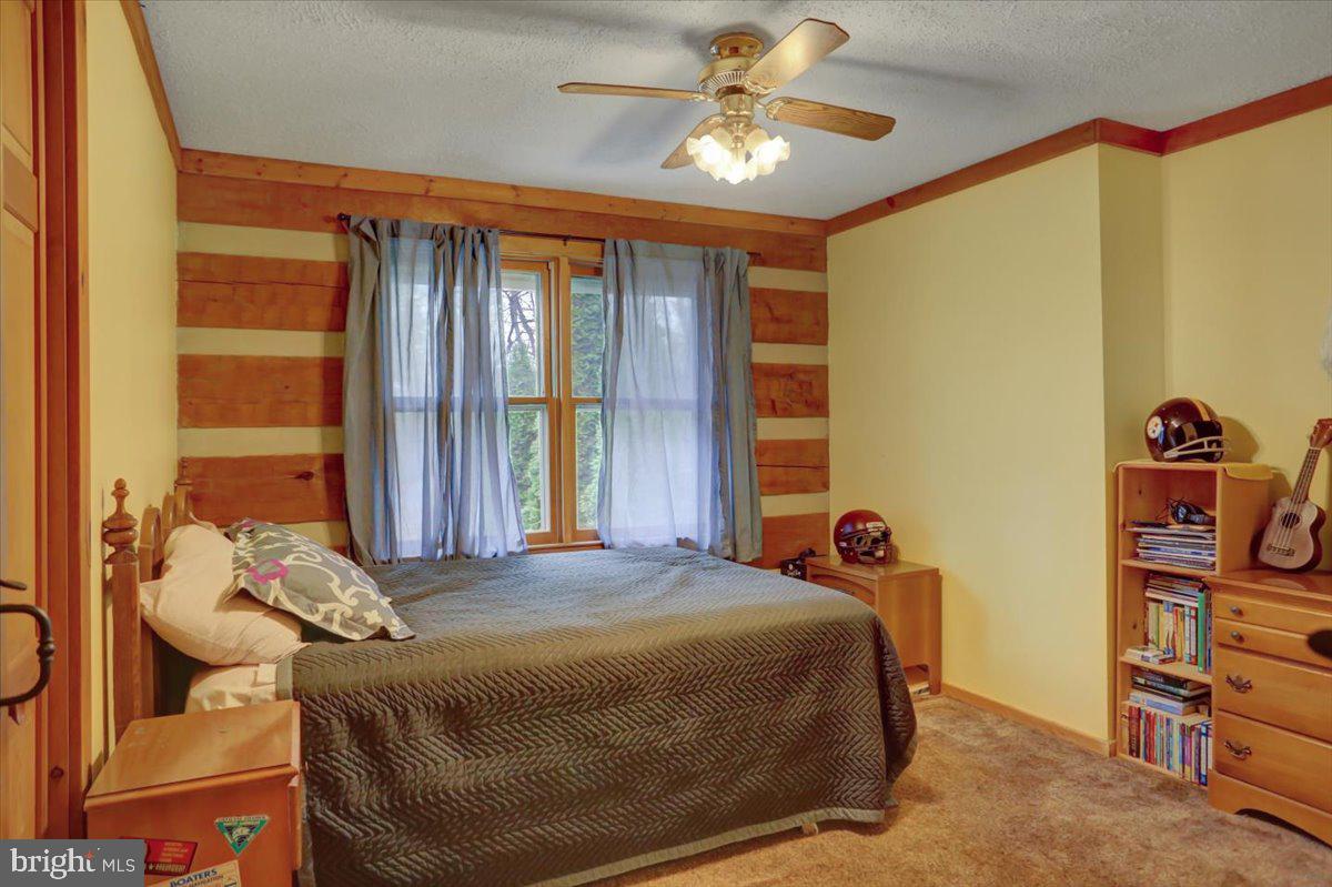 PINEBROOK - Residential