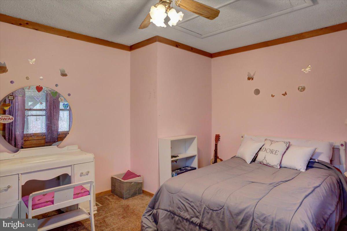 PINEBROOK - Residential