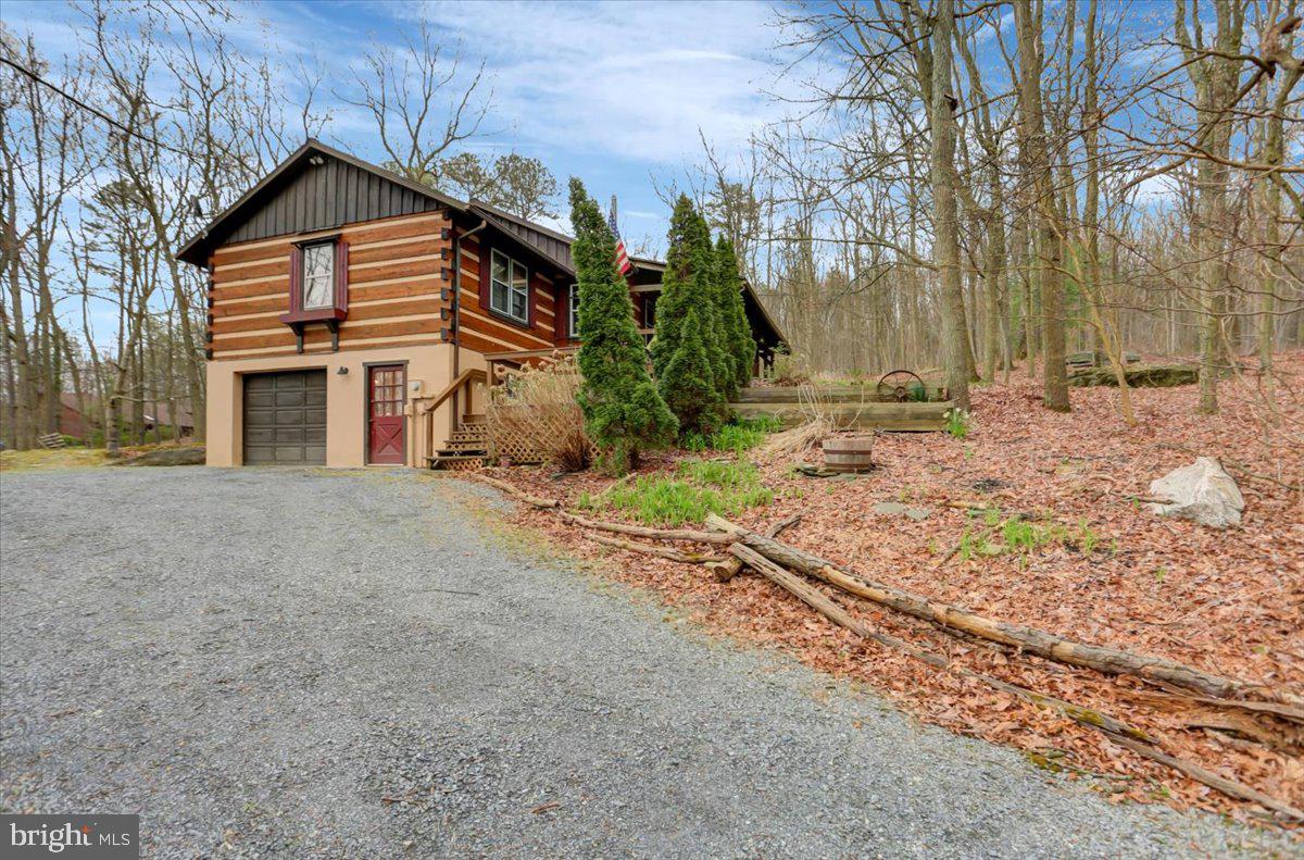 PINEBROOK - Residential