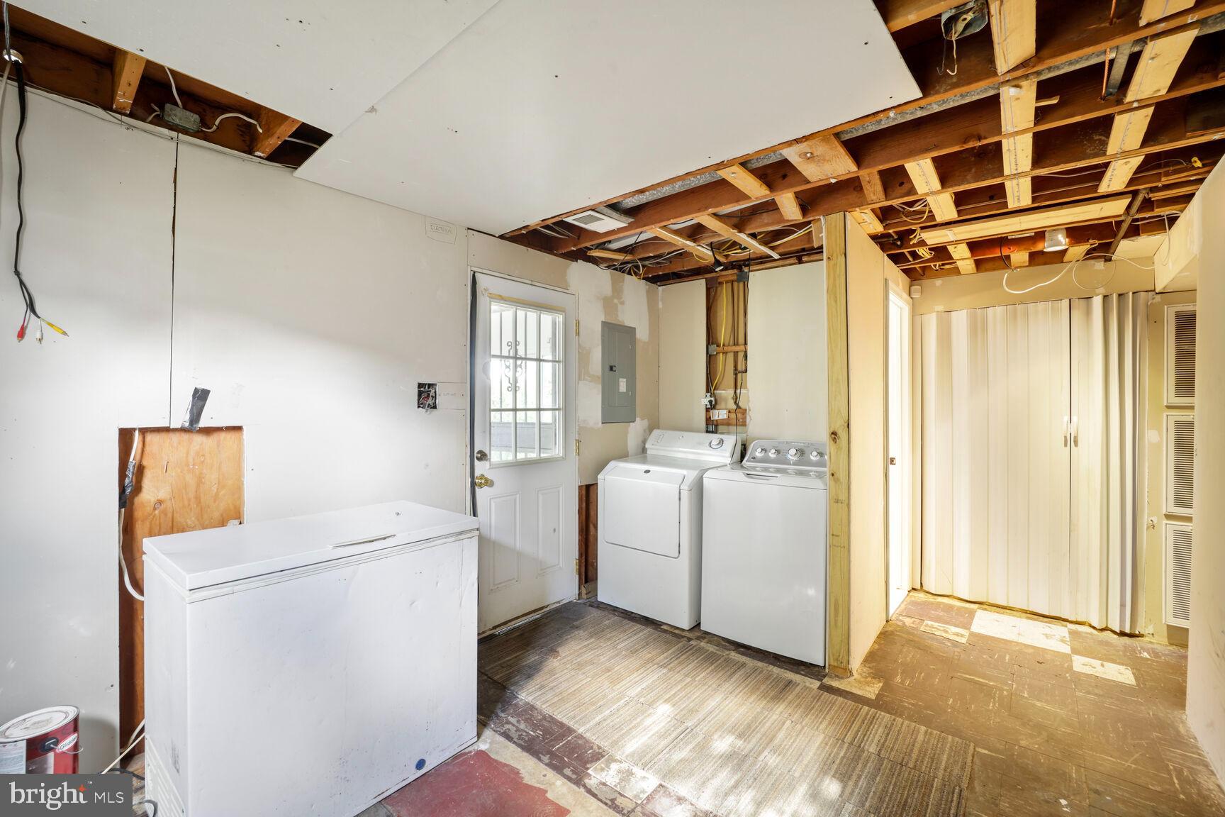 SKYLINE-3RD ADDN - Residential