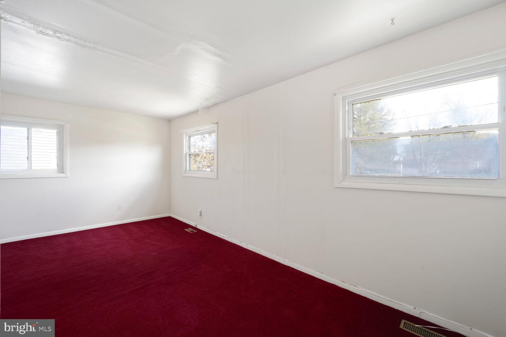 SKYLINE-3RD ADDN - Residential