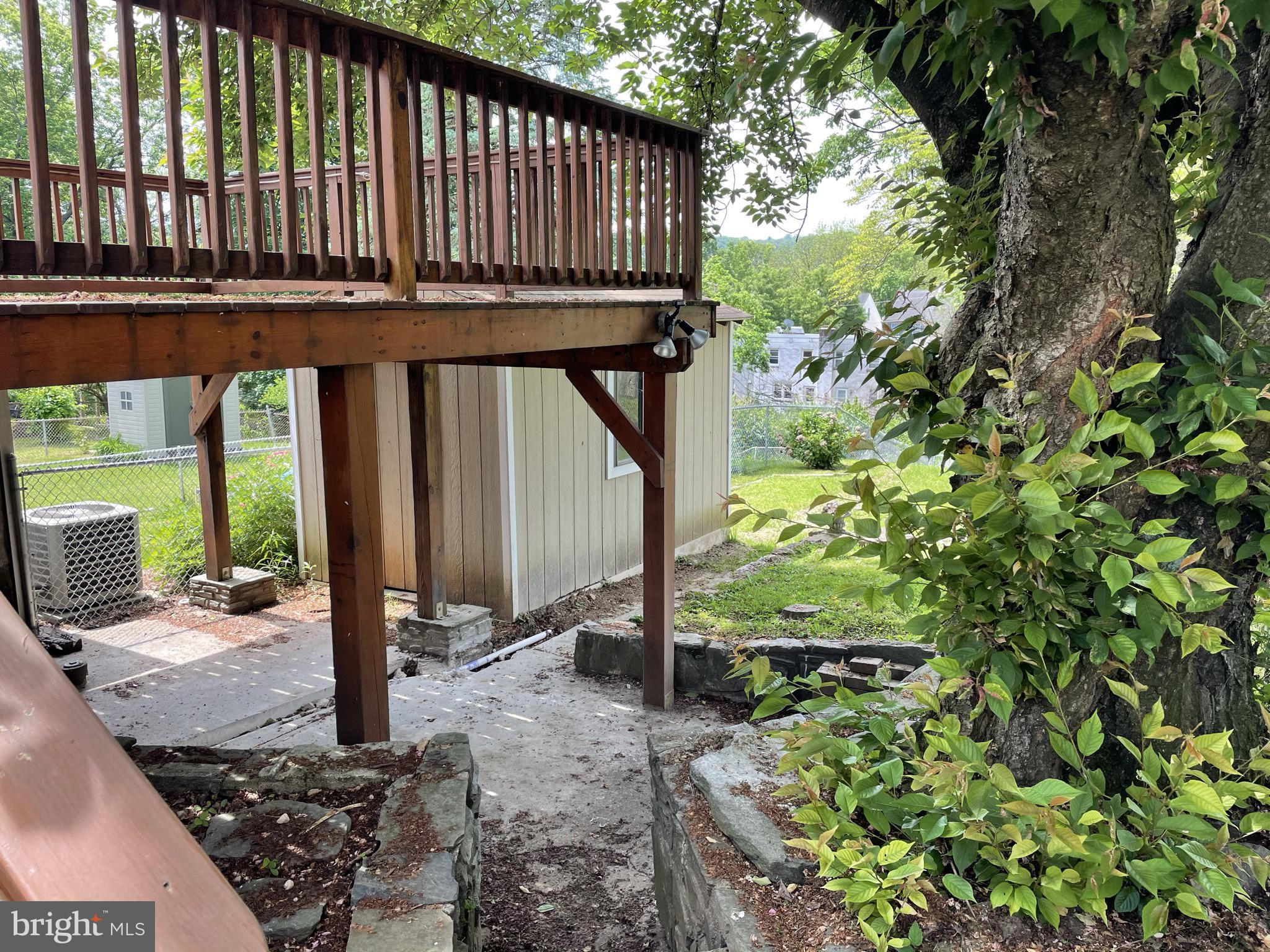 CONSHOHOCKEN - Residential