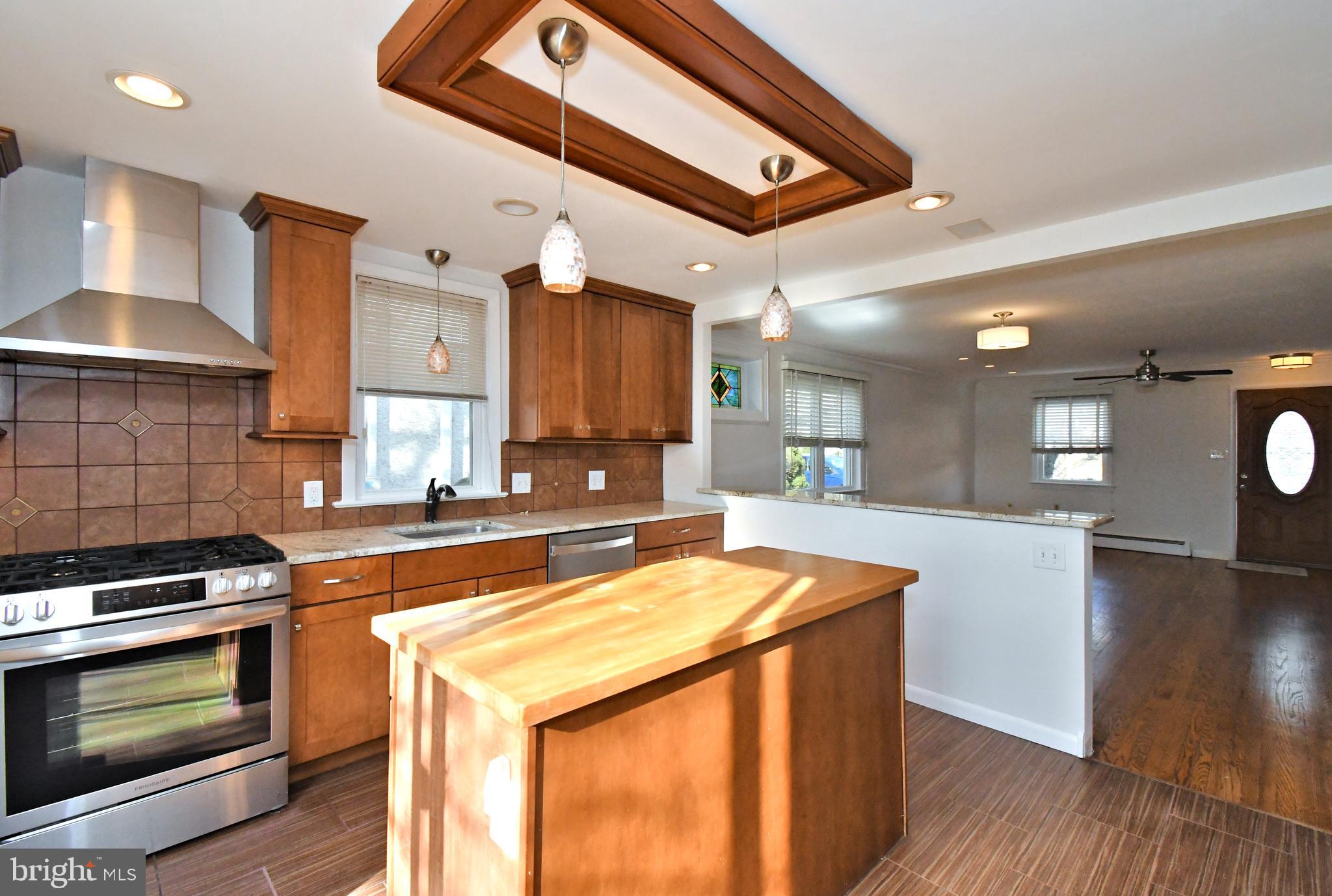 CONSHOHOCKEN - Residential