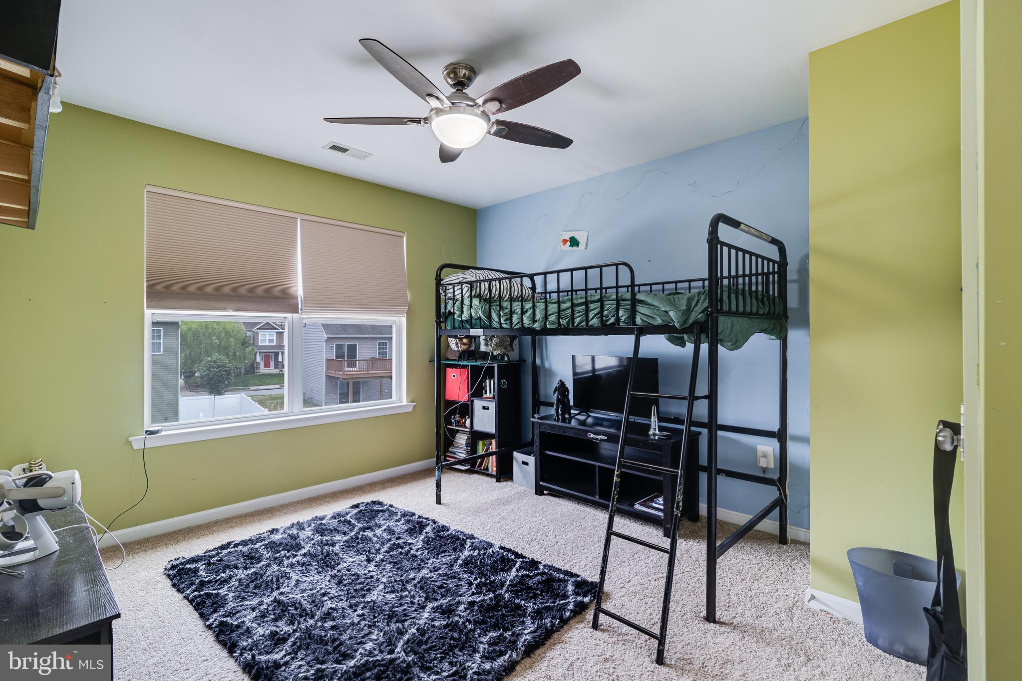 ELIZABETH HILLS - Residential