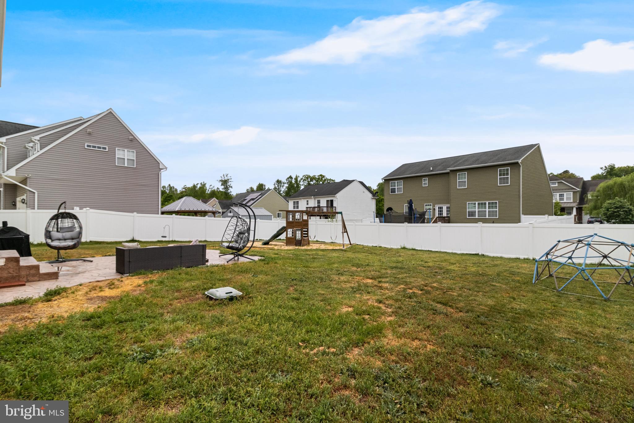 ELIZABETH HILLS - Residential