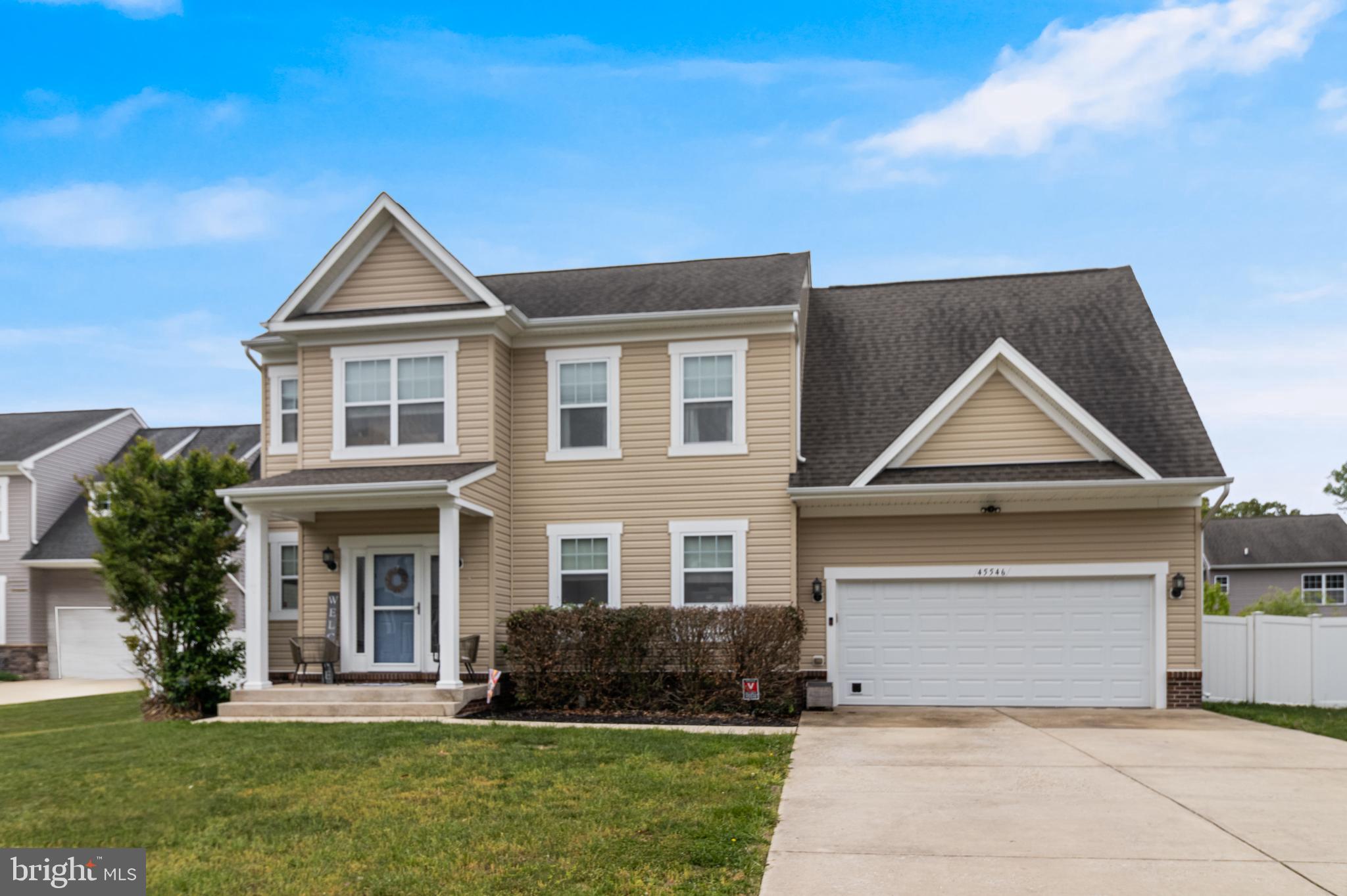 ELIZABETH HILLS - Residential