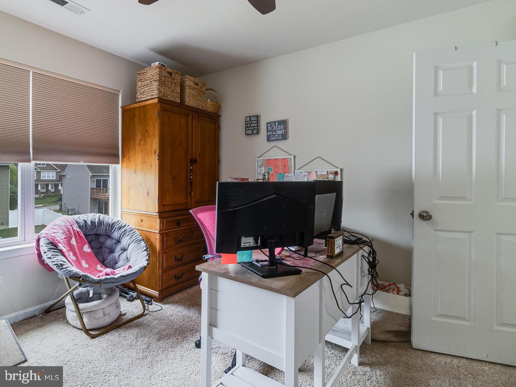 ELIZABETH HILLS - Residential