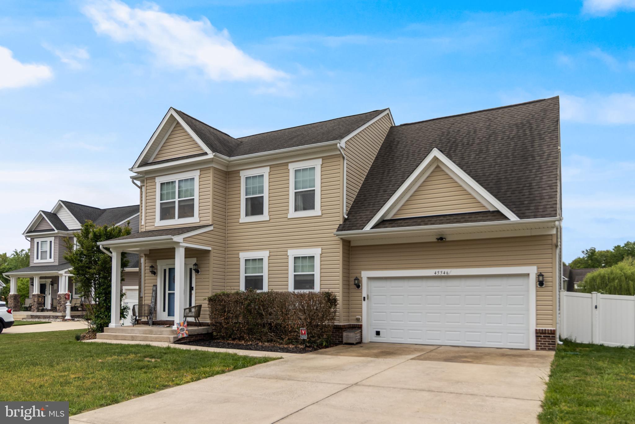 ELIZABETH HILLS - Residential