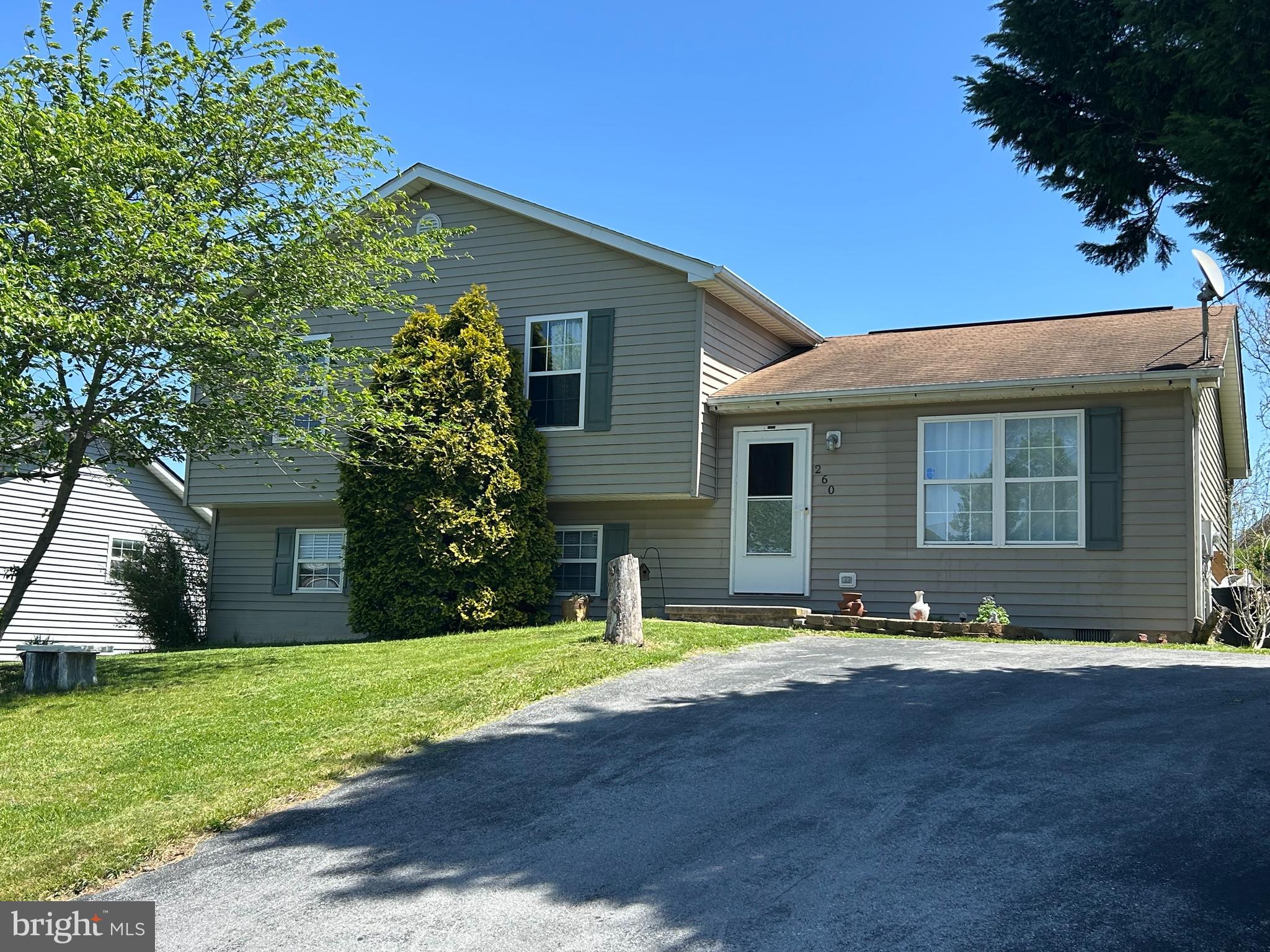 WILDFLOWER CREEK ESTATES - Residential