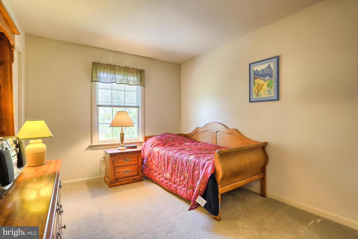 WEST RIDGE - Residential
