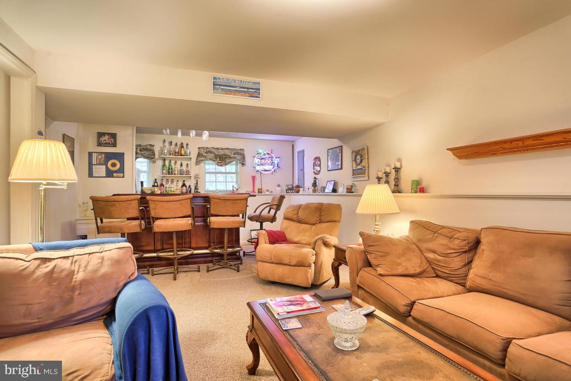 WEST RIDGE - Residential