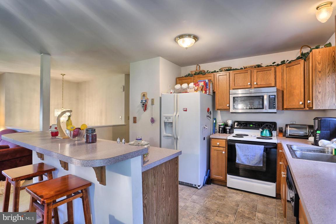 WEST RIDGE - Residential